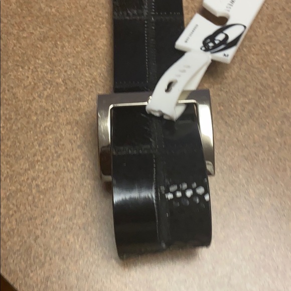 New Nine West Belt - Picture 5 of 8